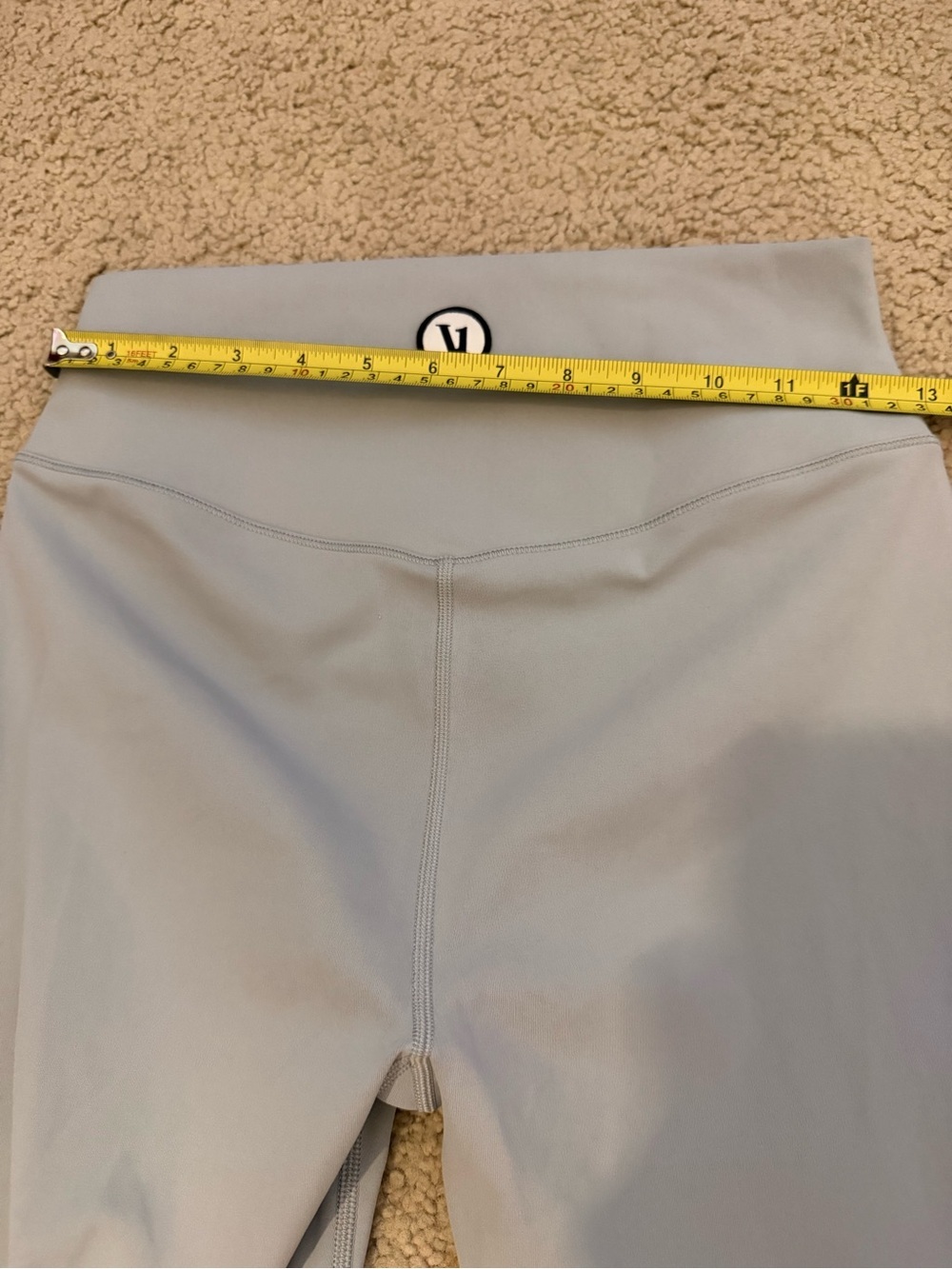 Vuori Daily Legging Light Blue High Rise Performance Yoga Pants Women’s Medium - Picture 6 of 8